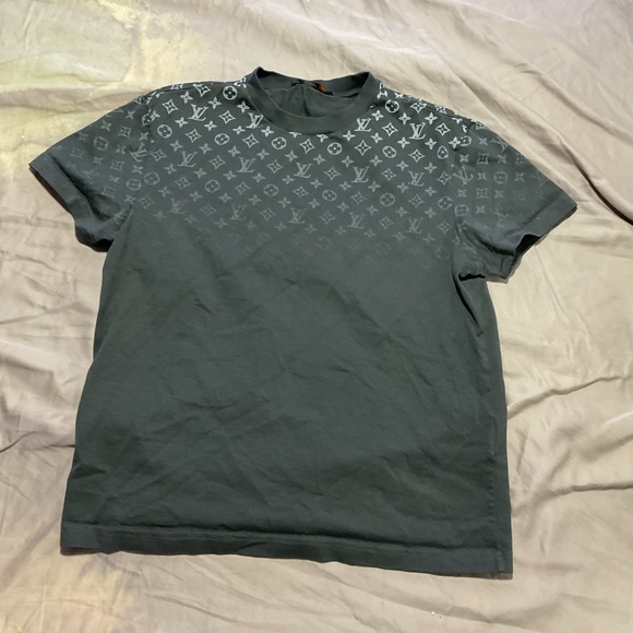 Louis Vuitton Other - Louis Vuitton shirt